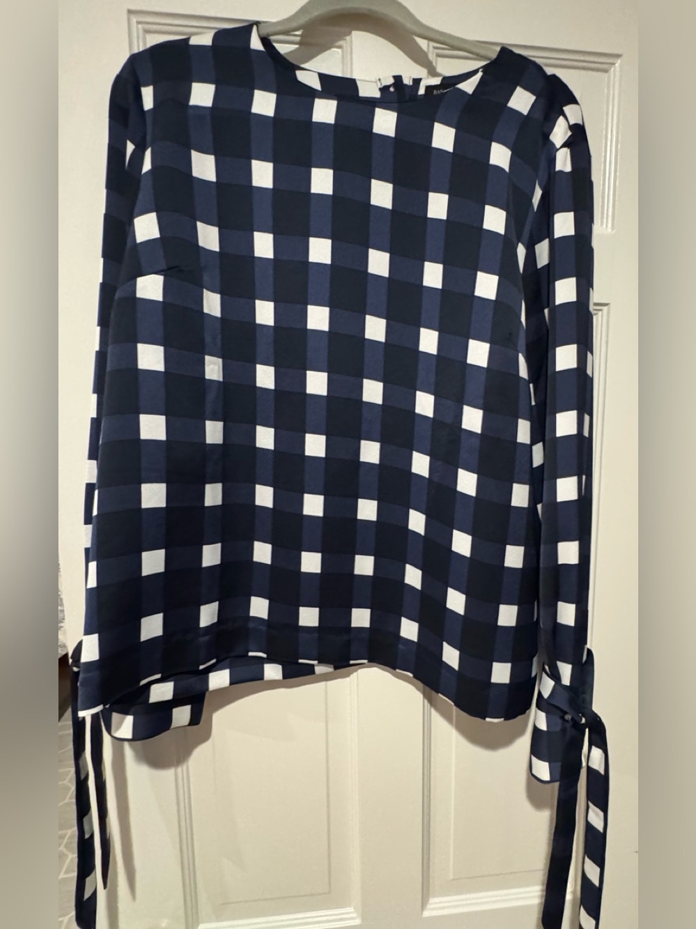 Banana Republic Navy and White Checked Long-Sleeve Top